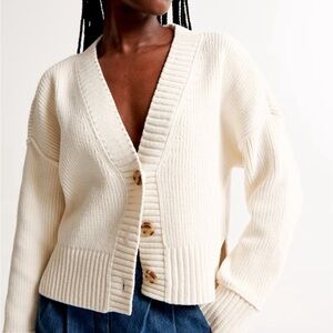 Abercrombie & Fitch Chenille cardigan